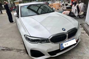 宝马3系 宝马 320i 2.0T M运动型