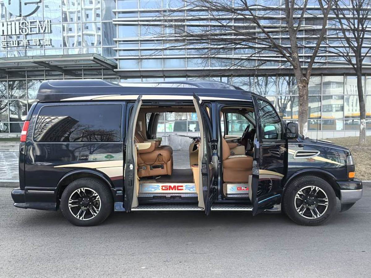 GMC SAVANA  2013款 5.3L 領(lǐng)袖版圖片