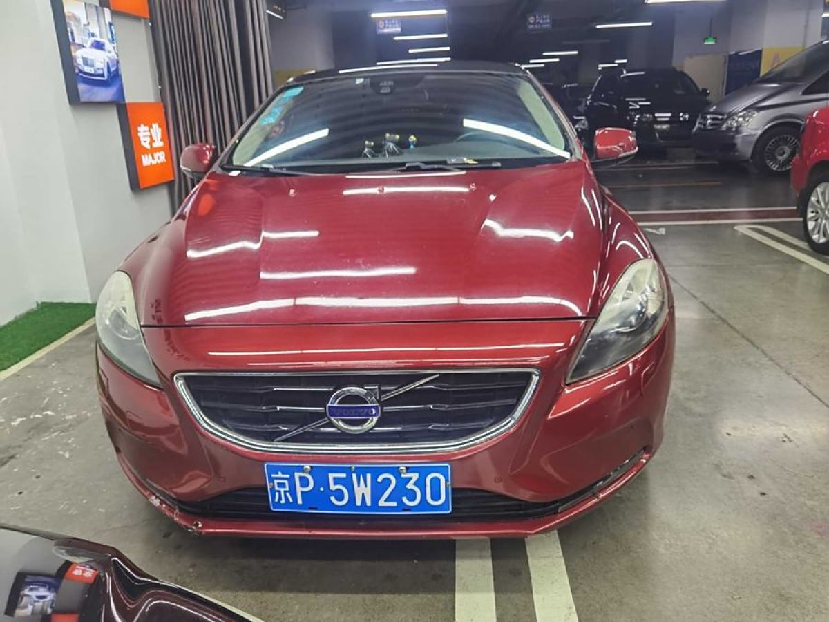 沃爾沃 V40  2014款 2.0T 智雅版圖片