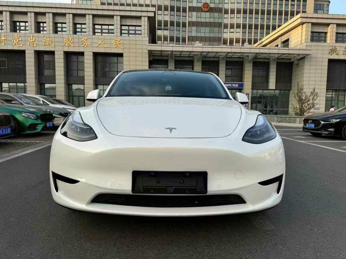 2023年12月特斯拉 Model 3  2023款 后輪驅動版