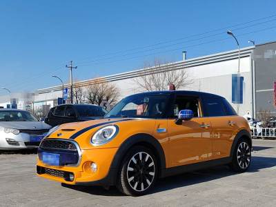 2015年5月 MINI MINI 2.0T COOPER S 五門版圖片