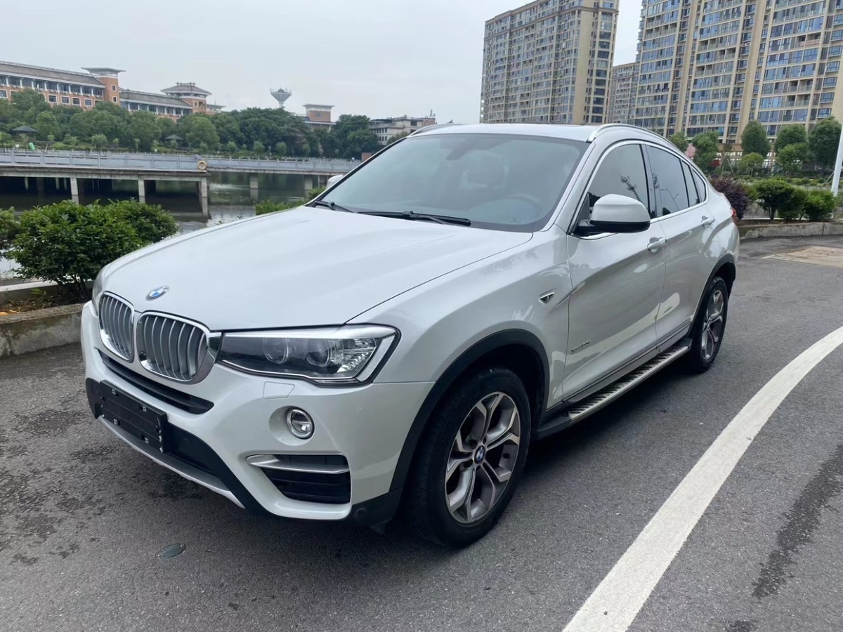 寶馬 寶馬X4  2014款 xDrive20i X設(shè)計套裝圖片