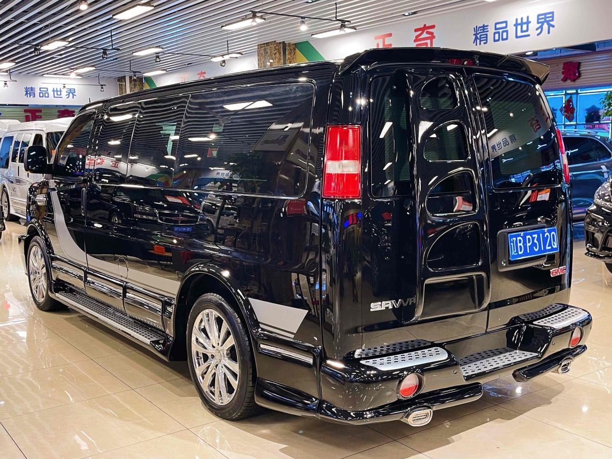 2017年10月GMC SAVANA  2016款 5.3L G600S 全時四驅(qū)版