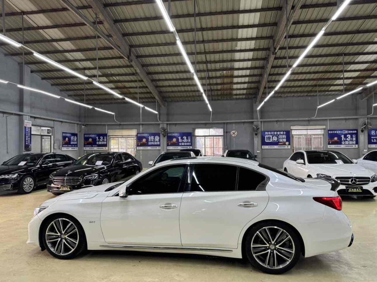 英菲尼迪 Q50L  2016款 2.0T 悅享版圖片