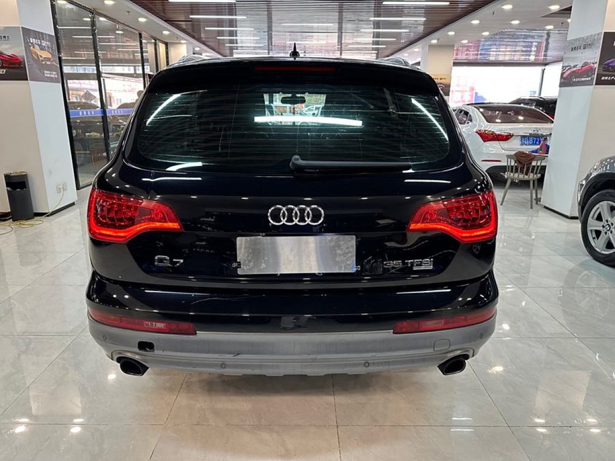 奧迪 奧迪Q7  2012款 3.0 TFSI 技術(shù)型(245kW)圖片