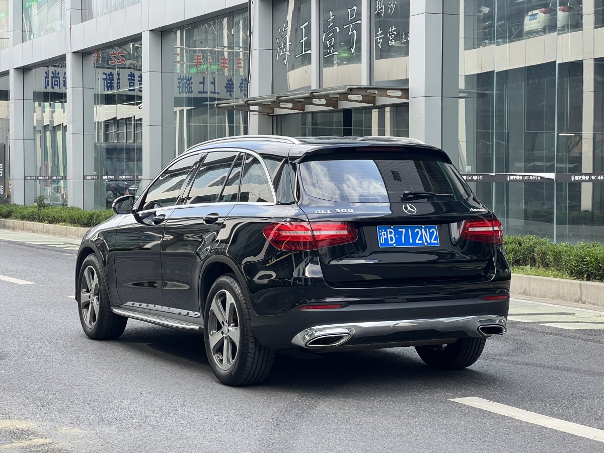 2016年4月奔馳 奔馳GLC  2016款 GLC 300 4MATIC 豪華型