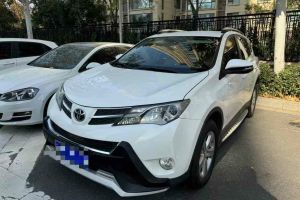 RAV4荣放 丰田 2.0L CVT四驱新锐版