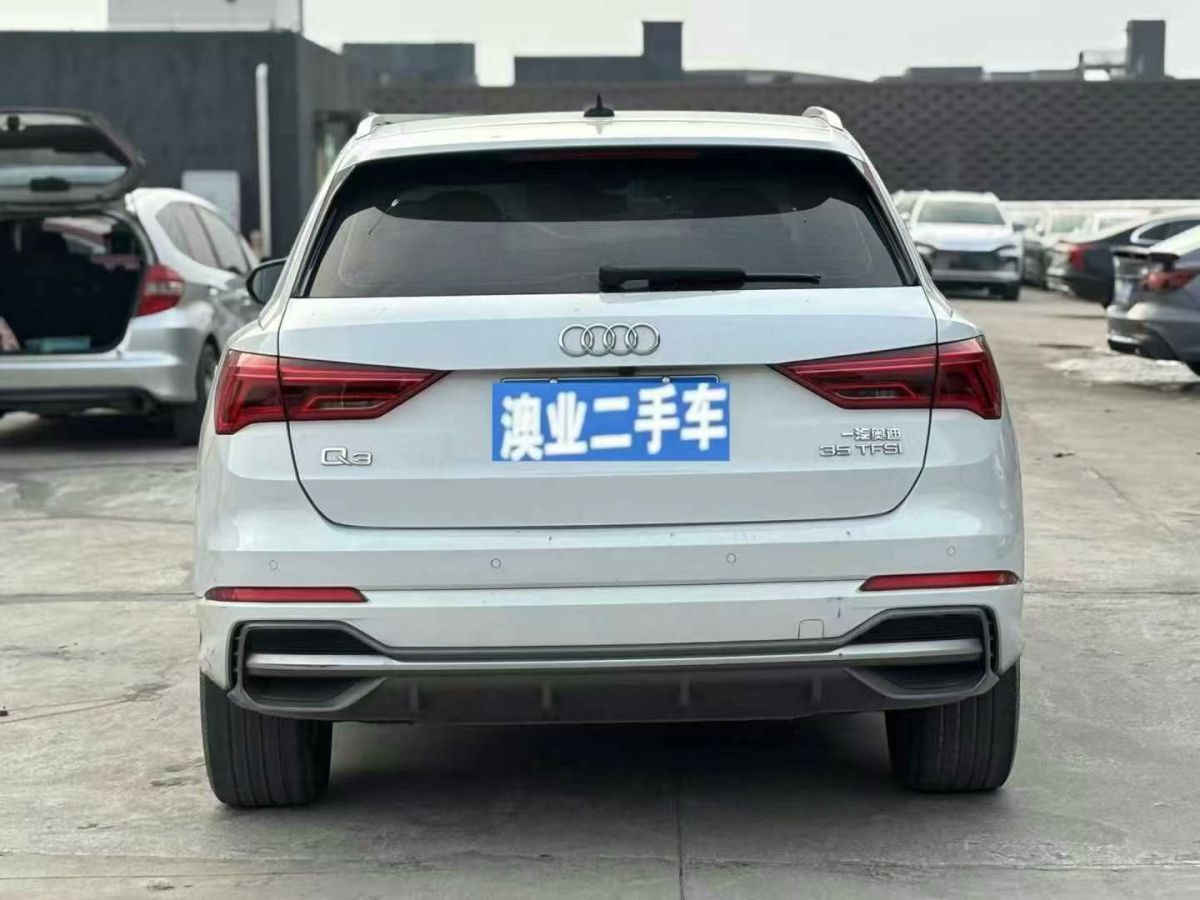 奧迪 奧迪Q3  2022款 35 TFSI 時尚動感型圖片