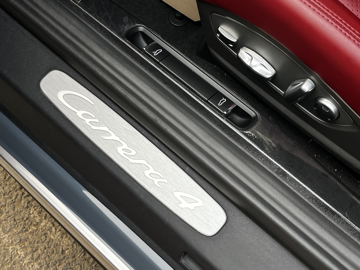 保时捷 911  2016款 Carrera 4 3.0T图片
