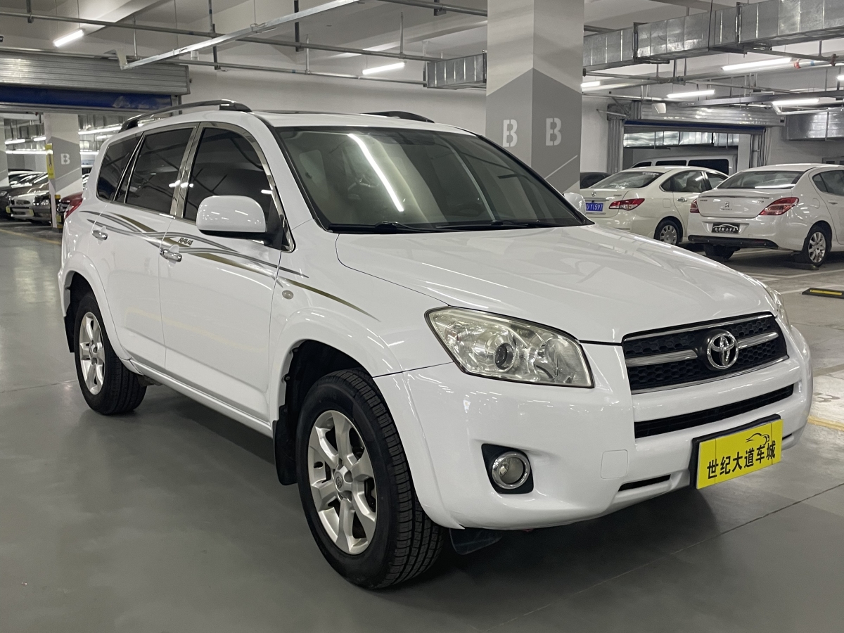 豐田 RAV4榮放  2010款 2.4L 自動(dòng)豪華升級(jí)版圖片