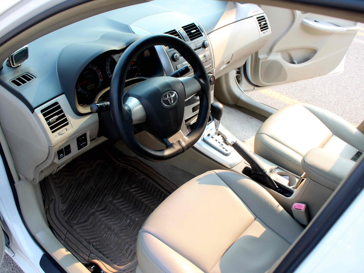 豐田 卡羅拉  2011款 1.6L 自動GL圖片