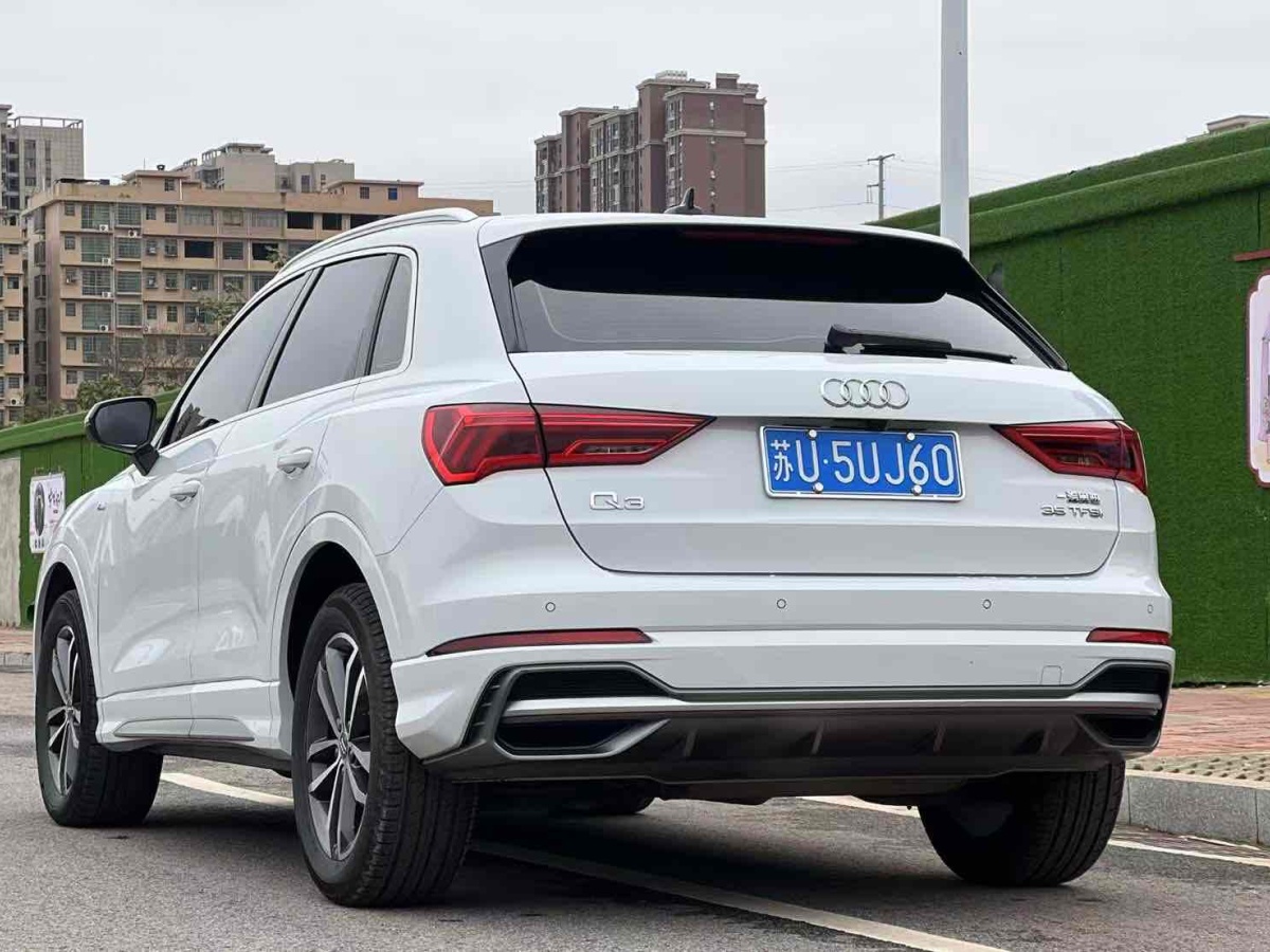 奧迪 奧迪Q3  2024款 35 TFSI 時(shí)尚致雅型圖片