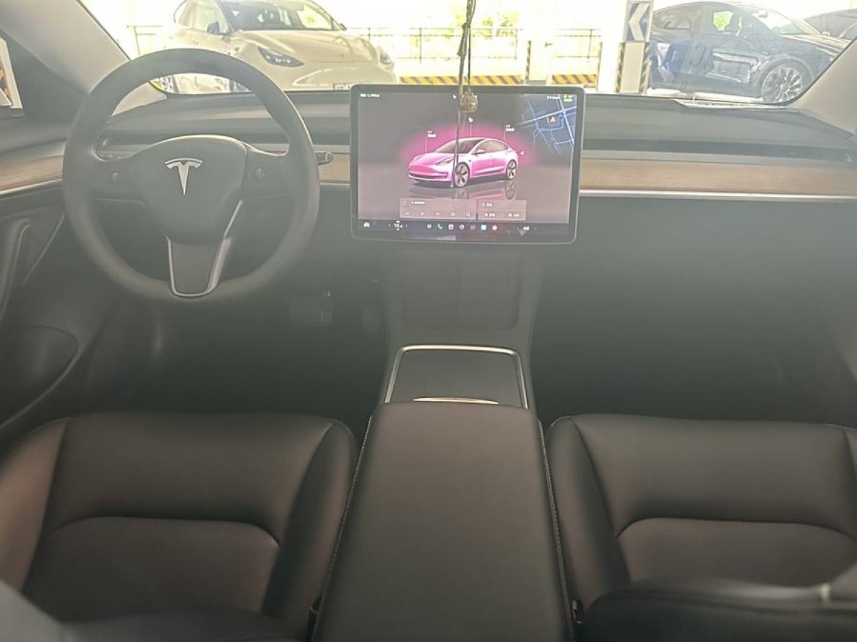 特斯拉 Model Y  2022款 改款 后輪驅(qū)動版圖片