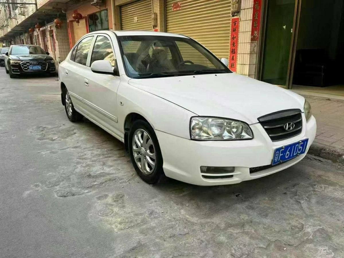 現(xiàn)代 伊蘭特  2007款 1.6L 兩廂手動(dòng)豪華型圖片