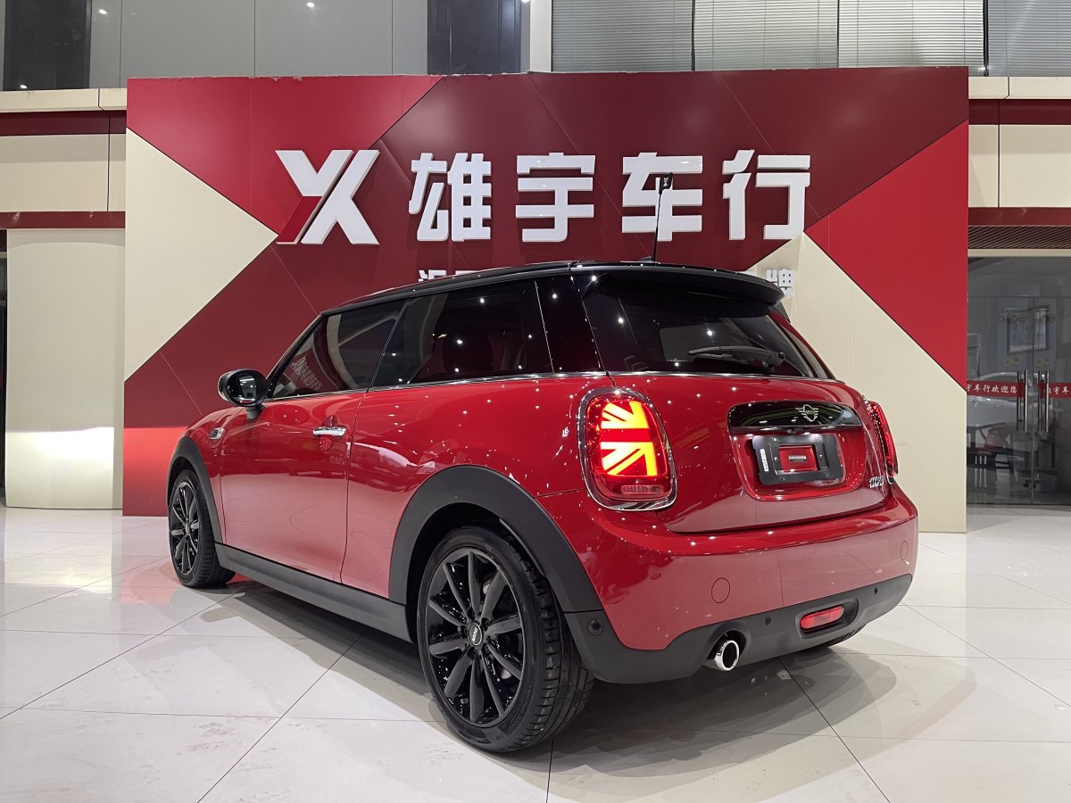 2020年4月MINI MINI  2019款 1.5T COOPER 藝術(shù)家