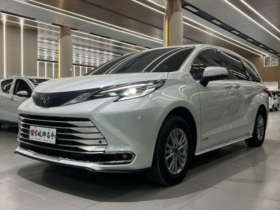 2022年12月 豐田 賽那SIENNA 2.5L混動 舒適版圖片