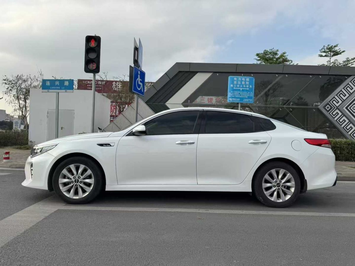 起亞 K5  2017款 2.0L 自動(dòng)15周年特別版LUX圖片