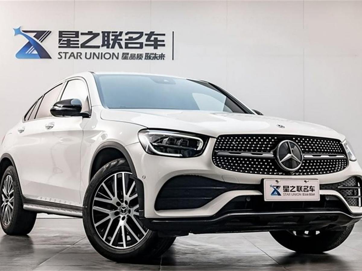 2022年6月奔馳 奔馳GLC  2022款 改款 GLC 300 4MATIC 轎跑SUV