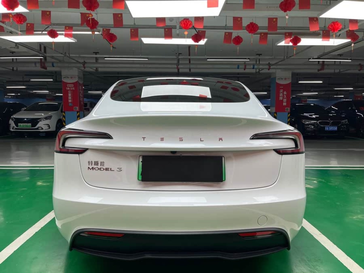 特斯拉 Model 3  2023款 煥新版 后輪驅(qū)動圖片