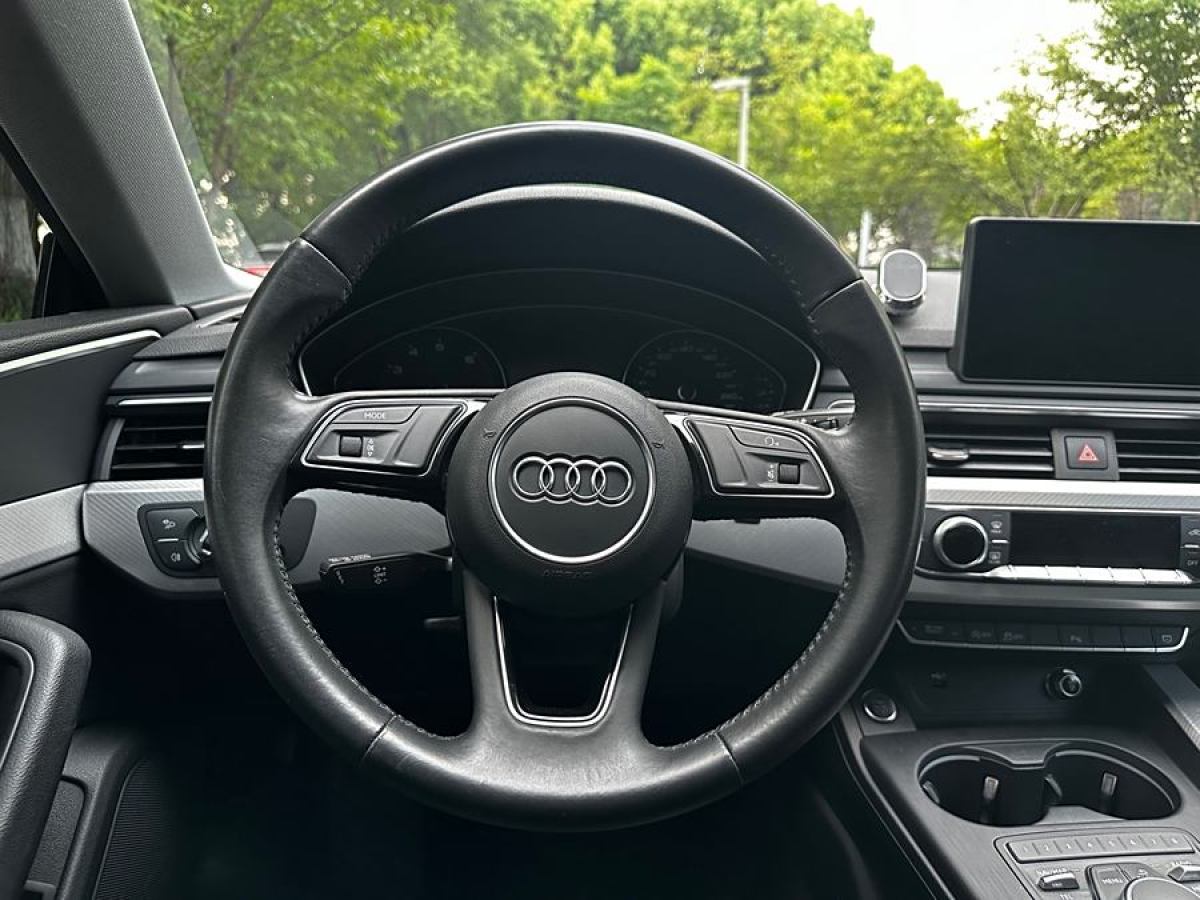 2018年8月奧迪 奧迪A5  2017款 Coupe 40 TFSI 時(shí)尚型