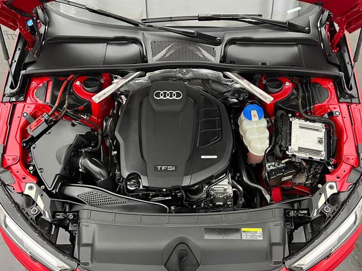奧迪 奧迪A4L  2018款 30周年年型 40 TFSI 時尚型圖片