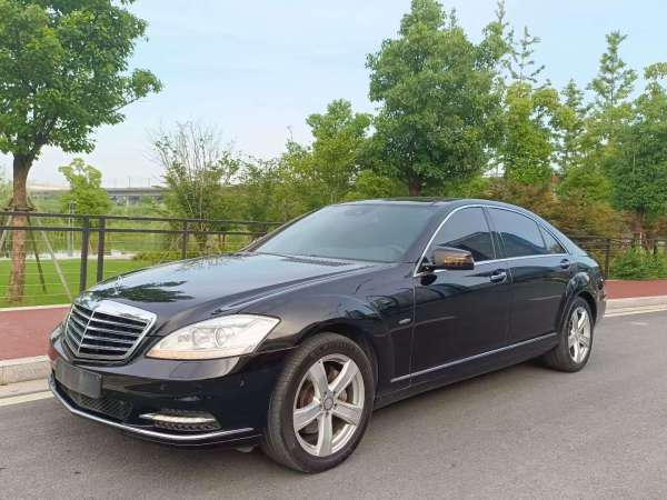 奔驰 奔驰S级  2012款 S 300 L 尊贵型 Grand Edition