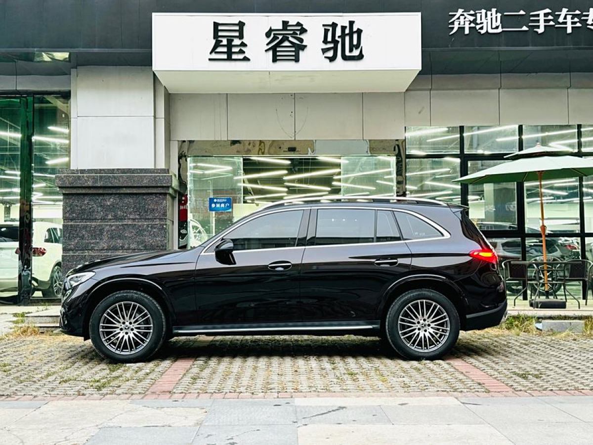 奔馳 奔馳GLC  2023款 改款 GLC 300 L 4MATIC 動感型 7座圖片