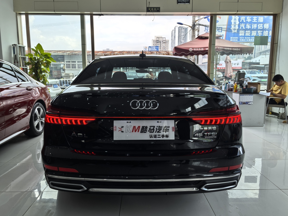 奧迪 奧迪A6L  2022款 45 TFSI 臻選動(dòng)感型圖片