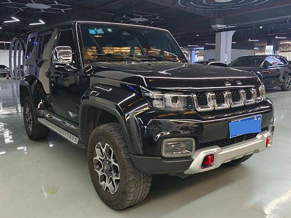 北京 BJ40  2019款  PLUS 2.3T 自動(dòng)四驅(qū)尊享版 國(guó)VI圖片