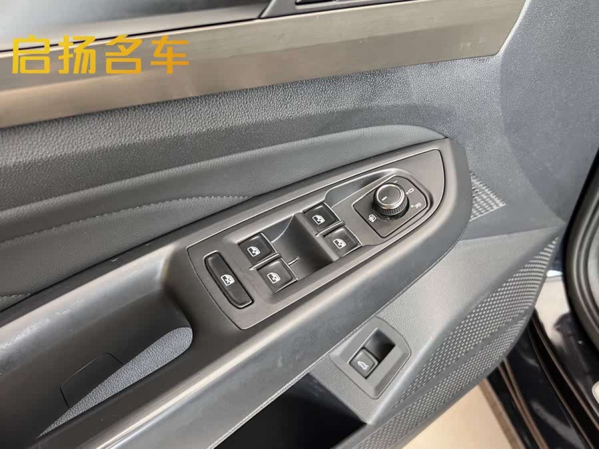 大眾 帕薩特  2021款 330TSI 精英版圖片