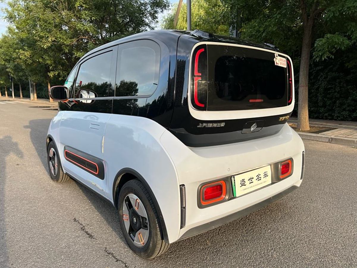 2022年7月宝骏 宝骏KiWi EV  2022款 设计师轻享版 三元锂