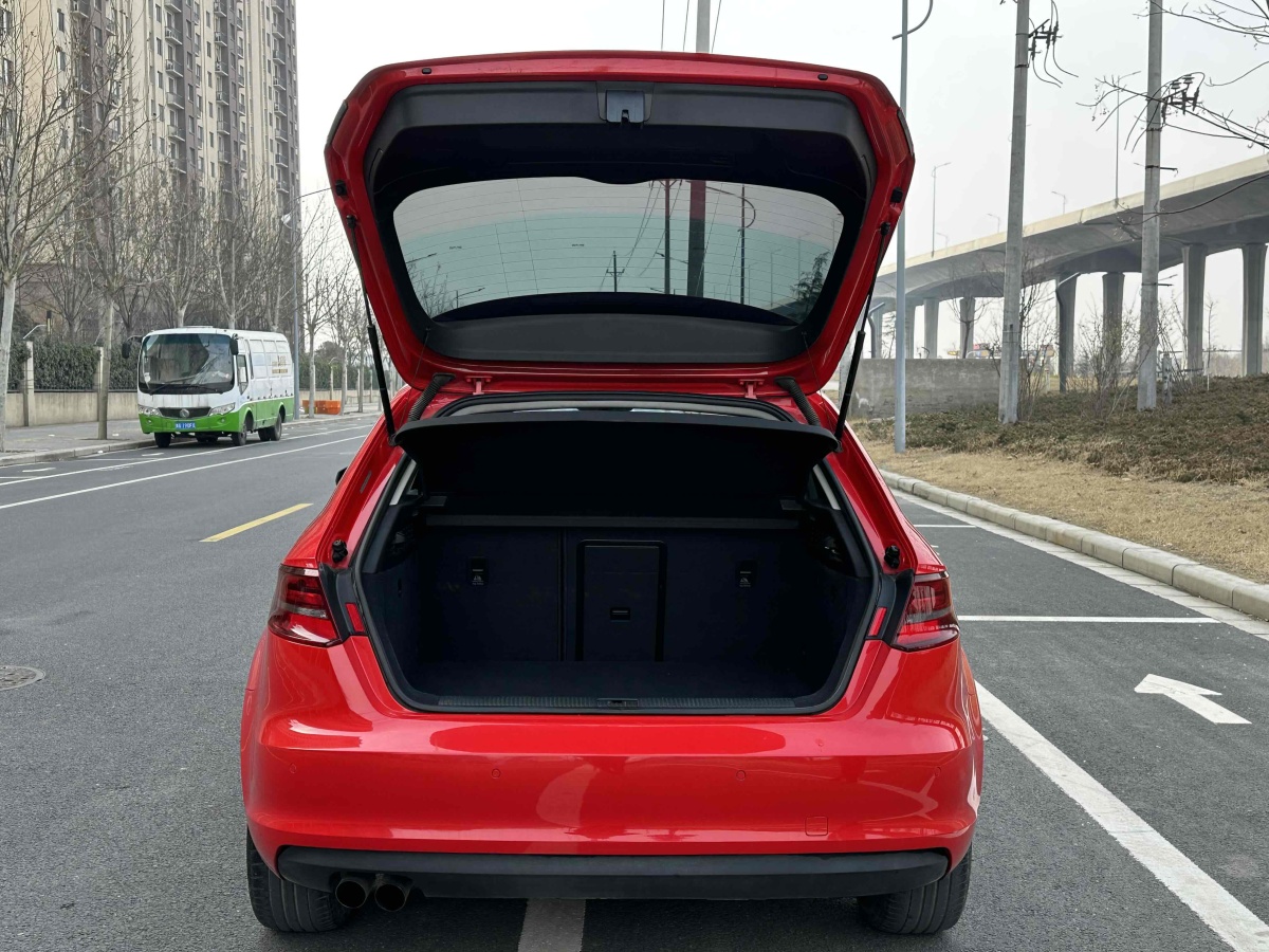 奧迪 奧迪A3  2014款 Sportback 35 TFSI 自動(dòng)時(shí)尚型圖片