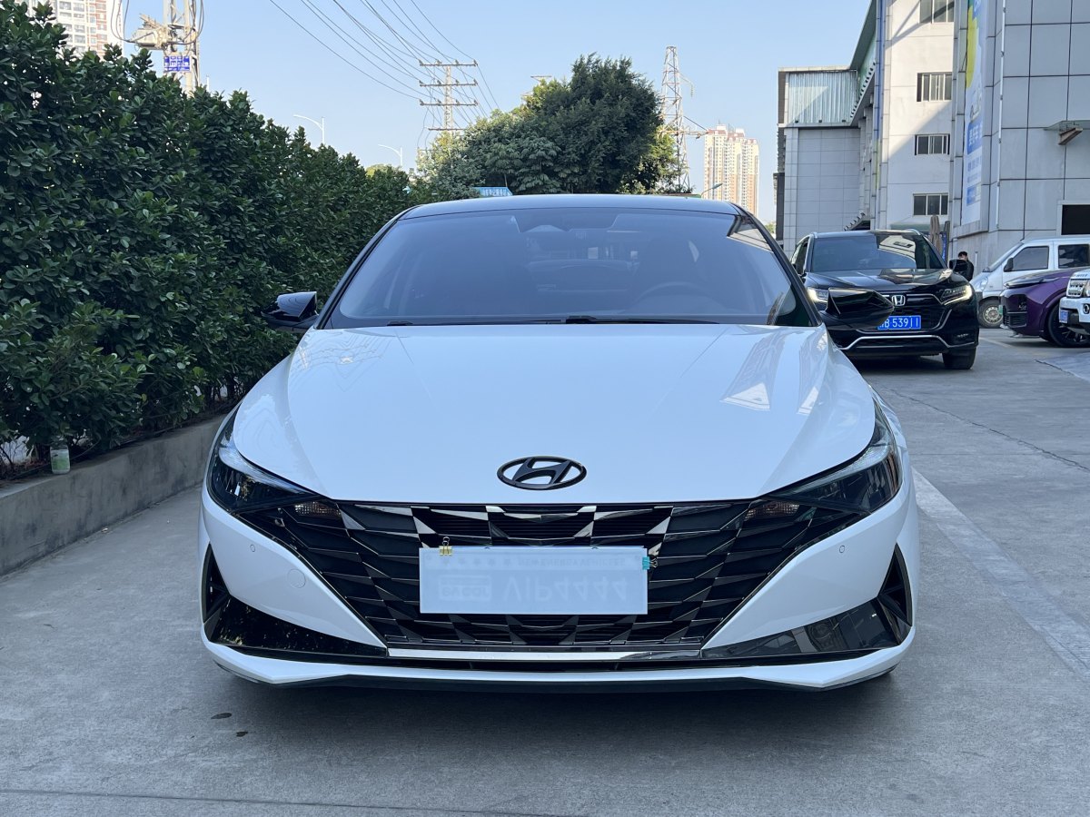 現(xiàn)代 伊蘭特  2023款 240TGDi DCT N Line LUX尊貴版圖片