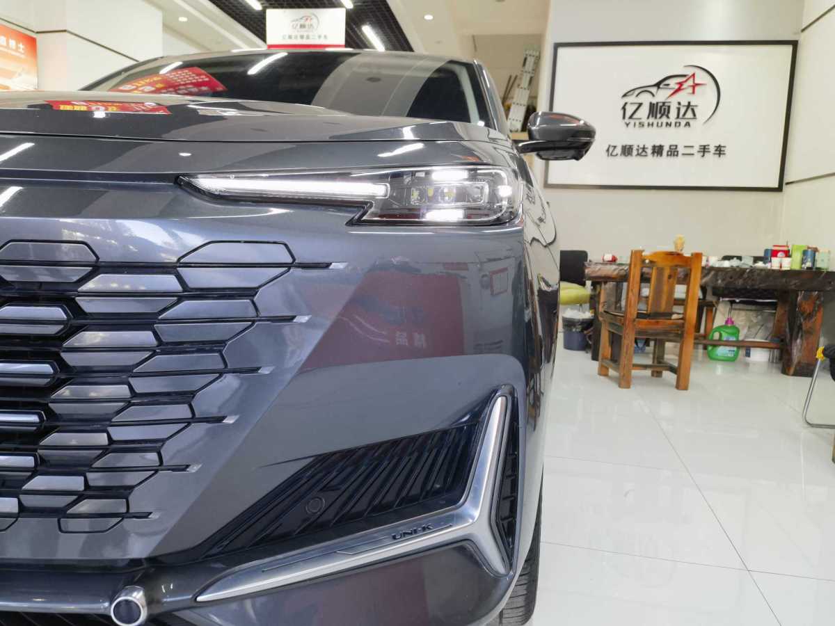 長(zhǎng)安 長(zhǎng)安UNI-K  2021款 2.0T 卓越型圖片