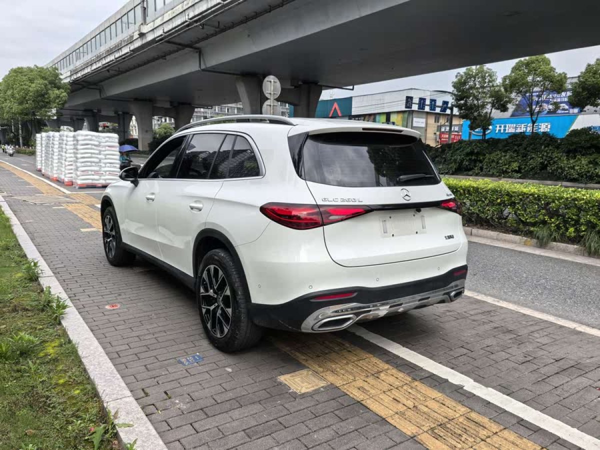 奔馳 奔馳GLC  2024款 GLC 260 L 4MATIC 動感型 5座圖片
