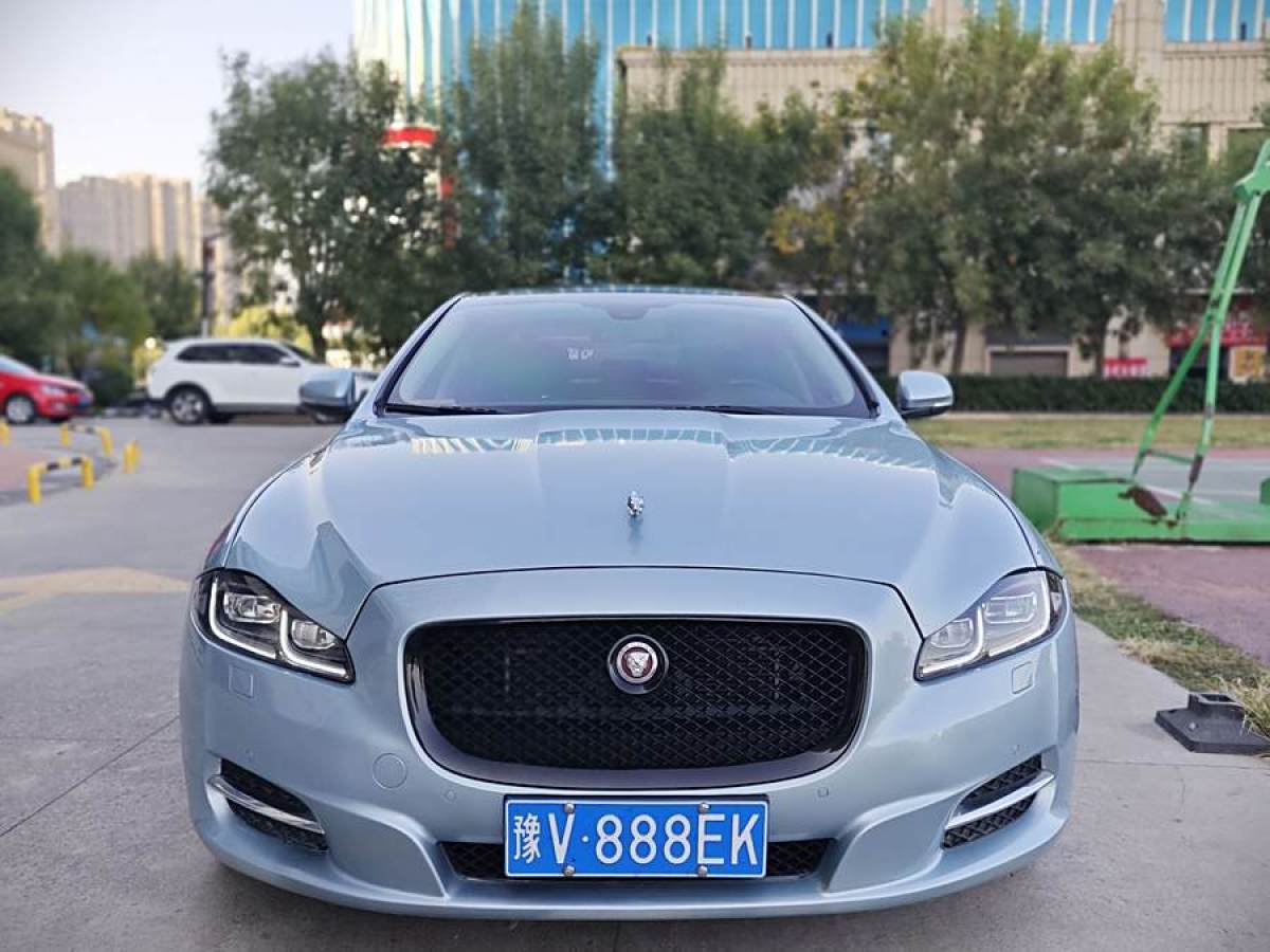 捷豹 XJ  2014款 XJL 3.0 SC 兩驅(qū)尊享商務(wù)版圖片