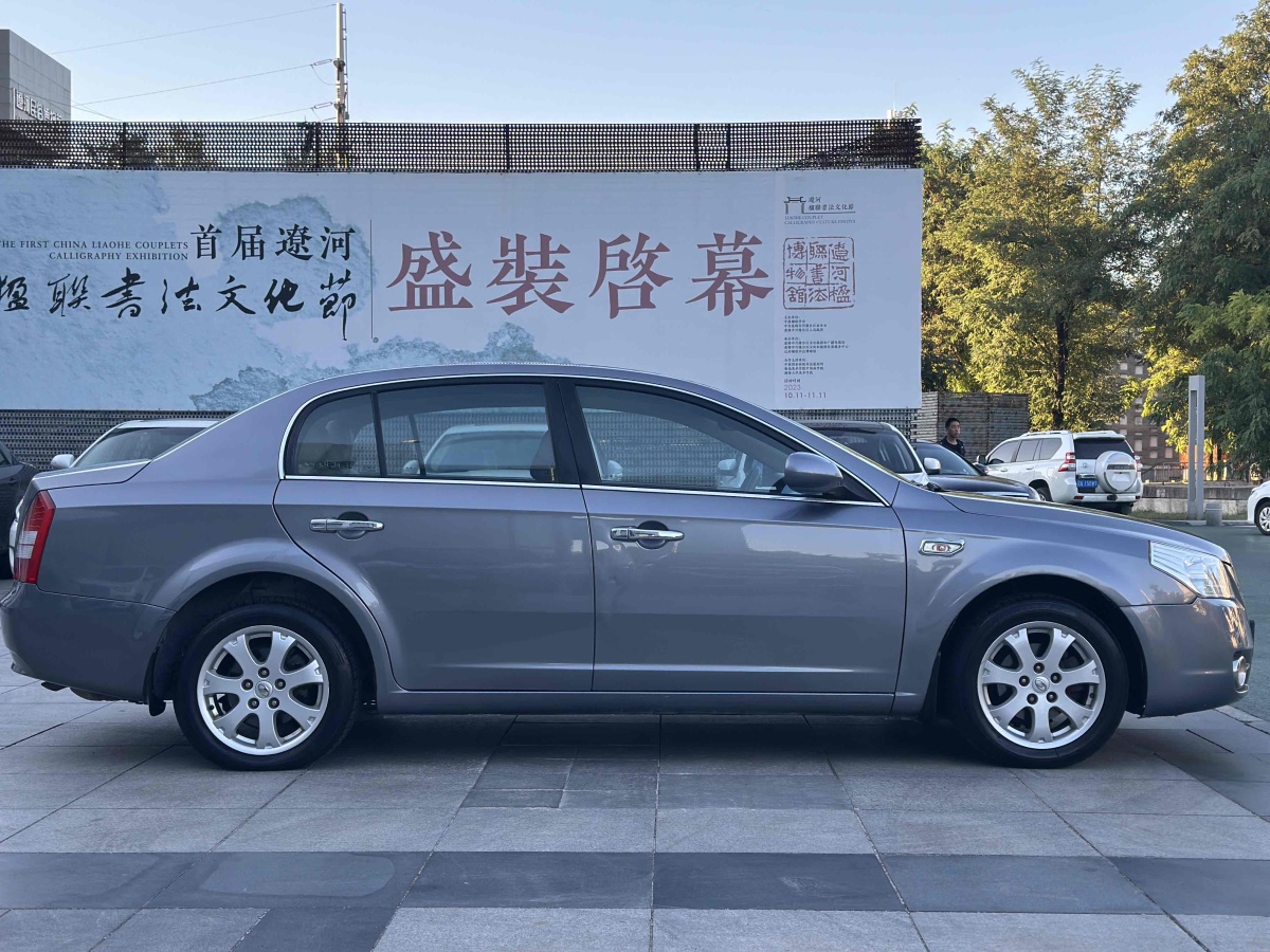 奔騰 B70  2009款 2.0L 自動(dòng)豪華型圖片