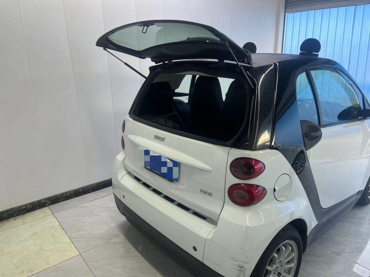 2014年1月smart fortwo  2012款 1.0 MHD 硬頂標(biāo)準(zhǔn)版