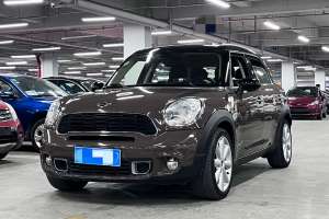 COUNTRYMAN MINI 1.6T COOPER S ALL4 滑雪版