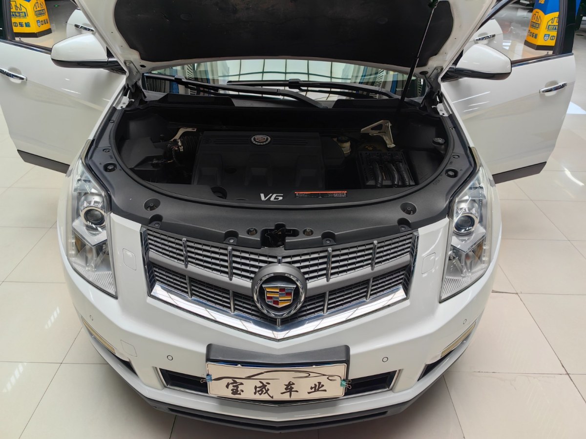 凱迪拉克 SRX  2012款 3.0L 領(lǐng)先型圖片