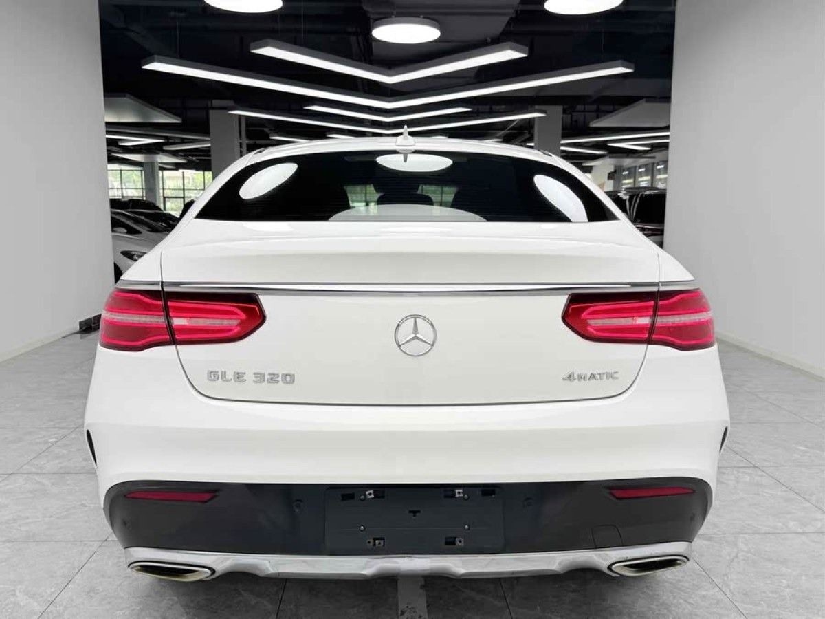 奔馳 奔馳GLE轎跑  2015款 GLE 320 4MATIC 轎跑SUV圖片