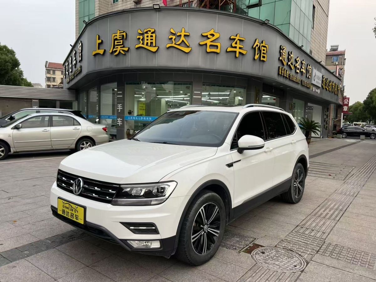 大眾 途觀L  2019款 330TSI 自動兩驅(qū)全景舒適版圖片