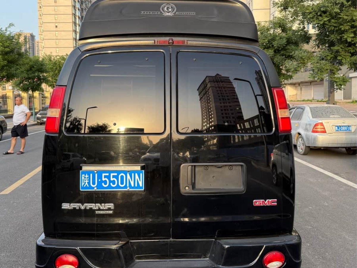 GMC SAVANA  2014款 5.3L G600S 四驅(qū)雅致版圖片