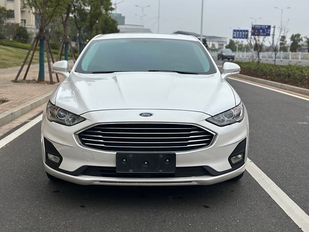 福特 蒙迪歐  2018款 EcoBoost 180 智控時(shí)尚型 國(guó)VI圖片