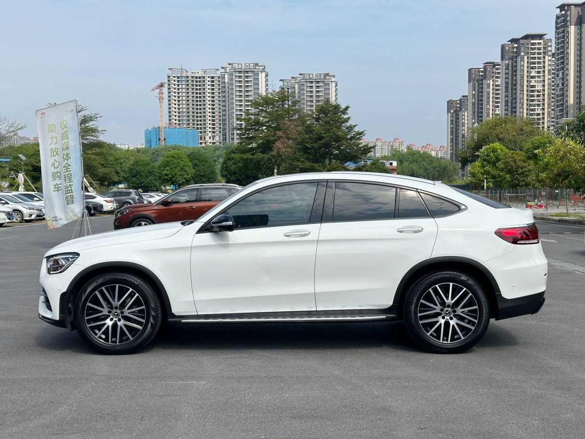 奔馳 奔馳GLC  2023款 GLC 300 4MATIC 轎跑SUV圖片