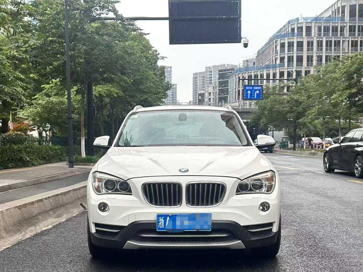 寶馬 寶馬X1  2013款 X1 xDrive20i 2.0T 探索版圖片