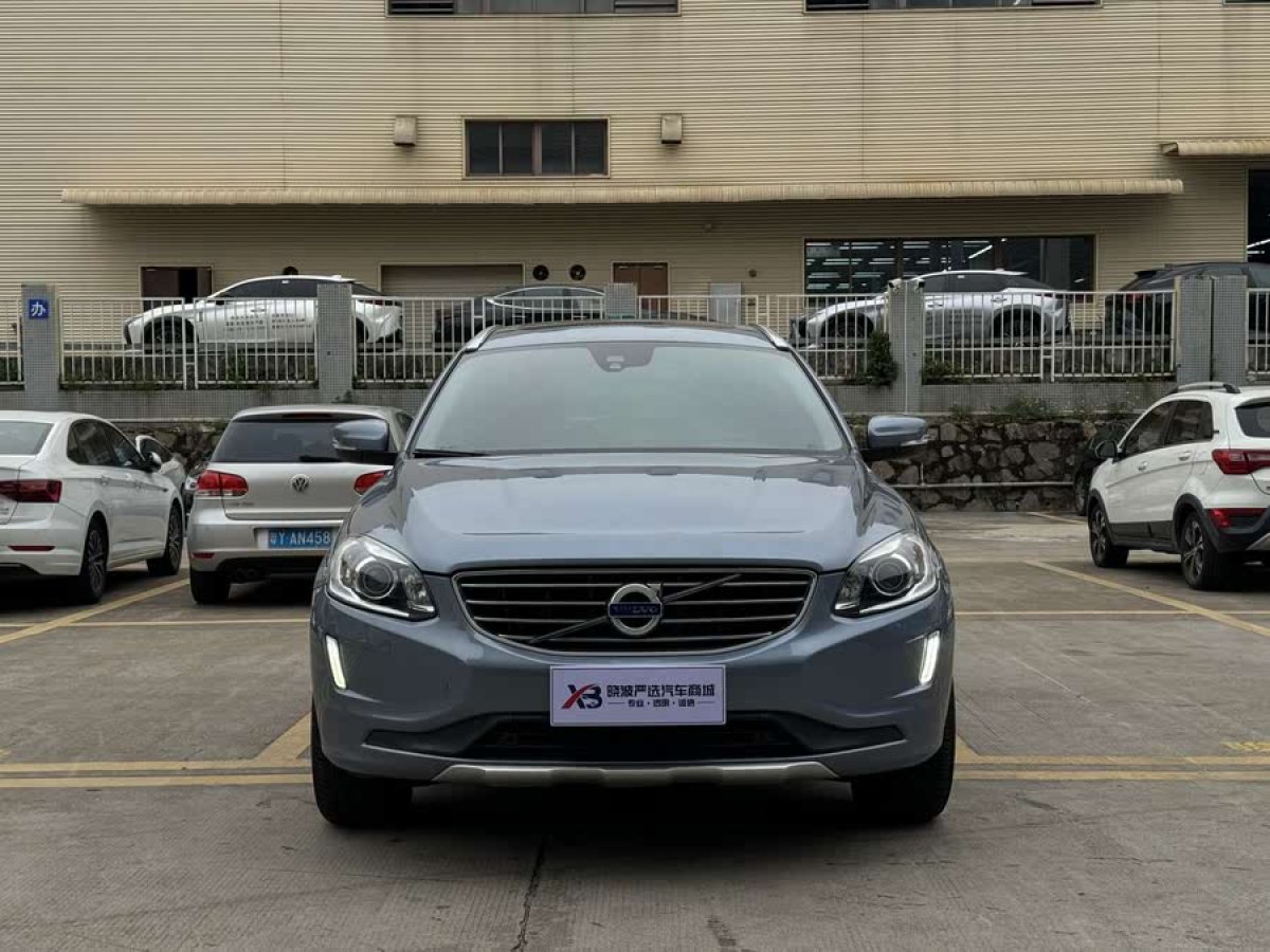 沃爾沃 XC60  2017款 T5 AWD 智進(jìn)版圖片