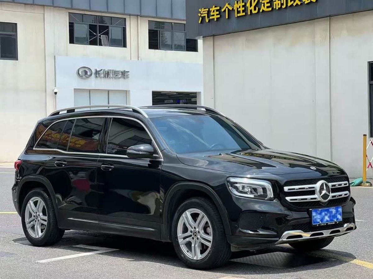 奔馳 奔馳GLB  2022款 改款 GLB 200 動感型圖片