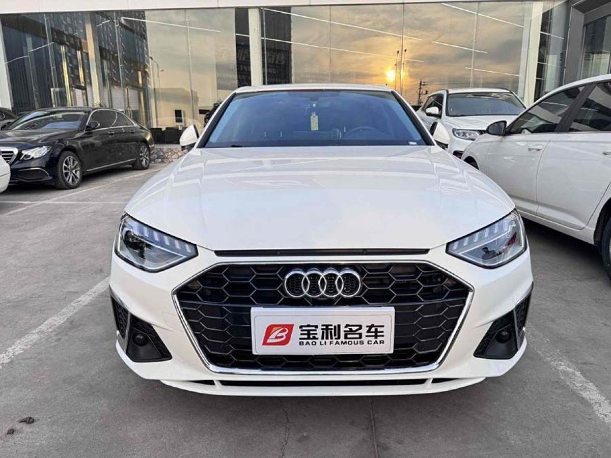 奧迪 奧迪A4L  2023款 40 TFSI 時(shí)尚動(dòng)感型圖片