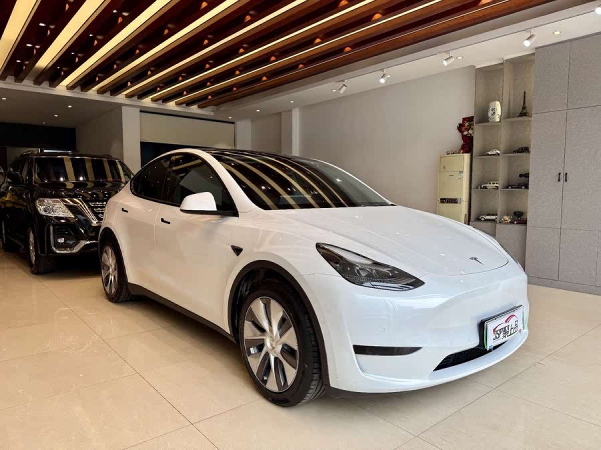 特斯拉 Model Y  2022款 改款 后輪驅動版圖片